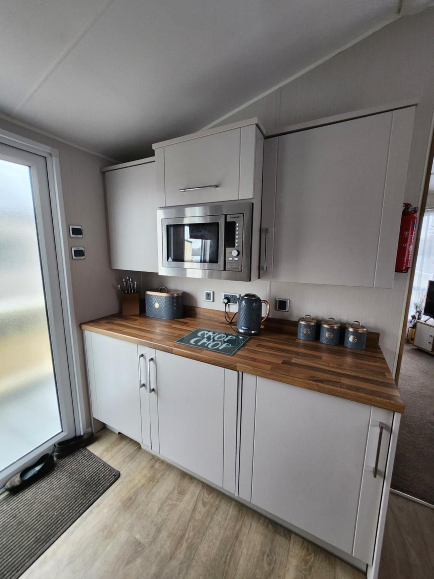 Dees hot tub breaks at Tattershall Lakes Jet Ski 4 Eksteriør bilde