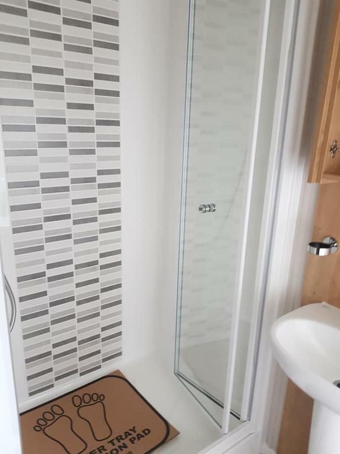 Dees hot tub breaks at Tattershall Lakes Jet Ski 4 Eksteriør bilde